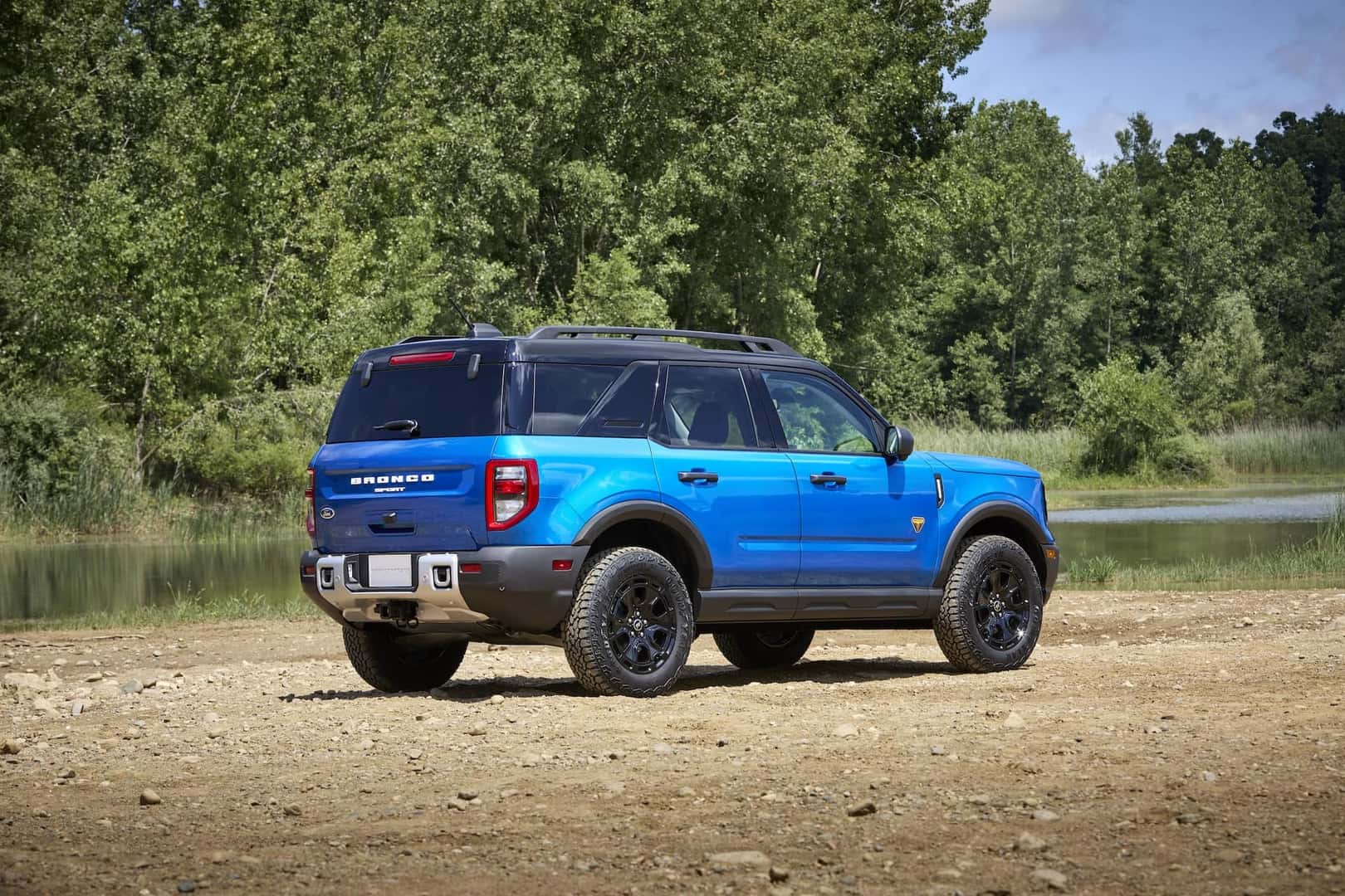 Rear quarter view of 2025 Ford Bronco Sport