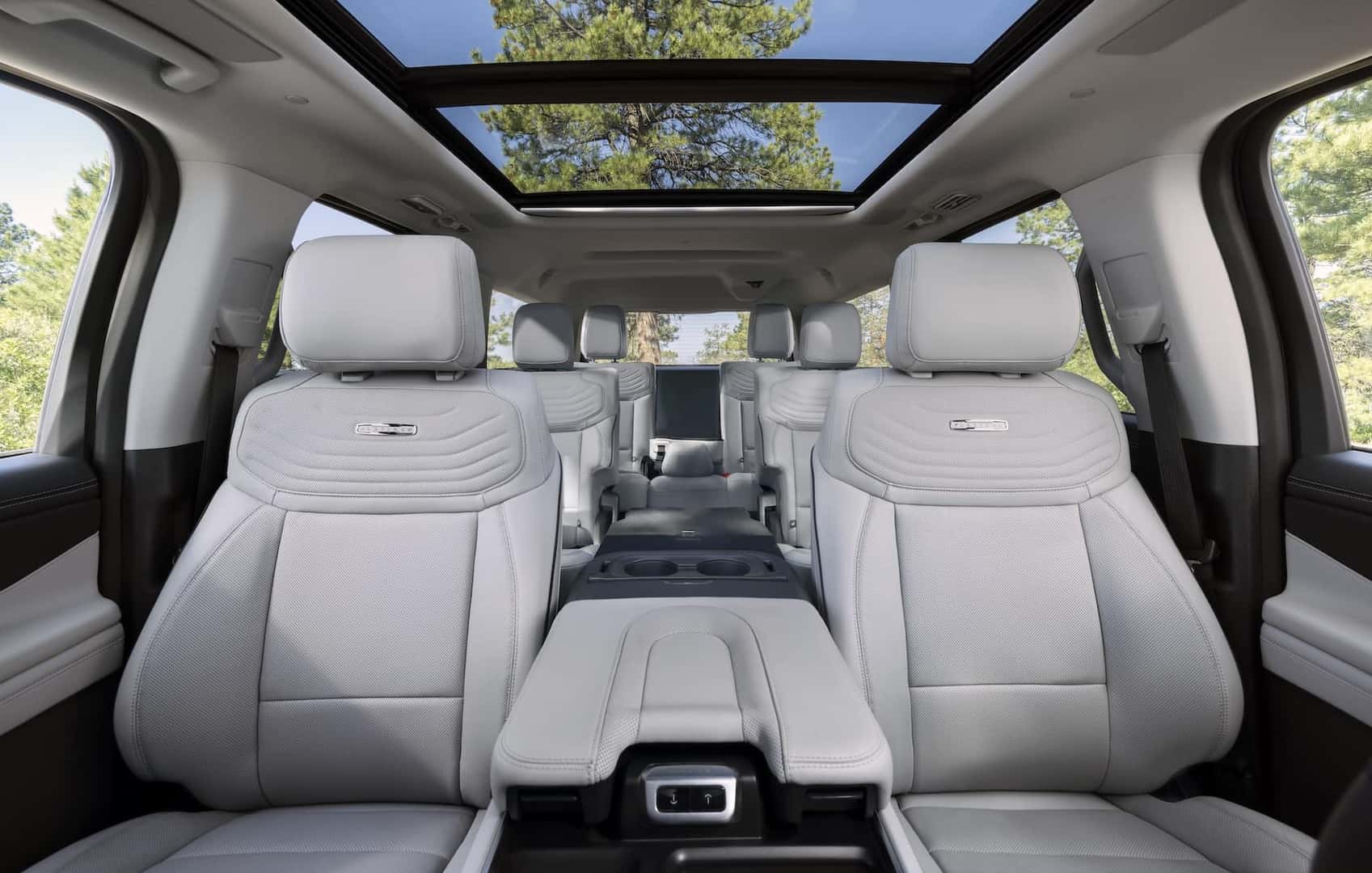 2025 Ford Expedition Platinum Ultimate interior seating