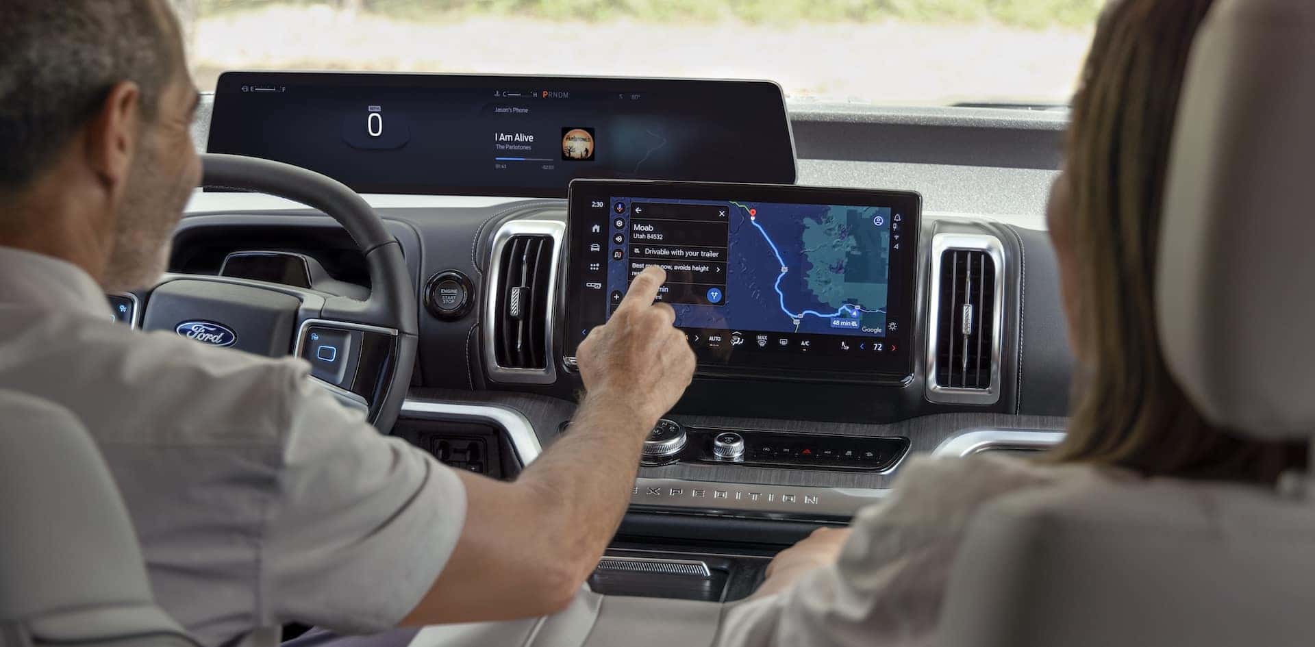 2025 Ford Expedition Platinum Ultimate technology features