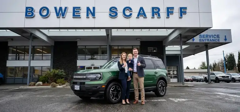 Awrard Winning Ford Shopping at Bowen Scarff Ford in Kent, WA