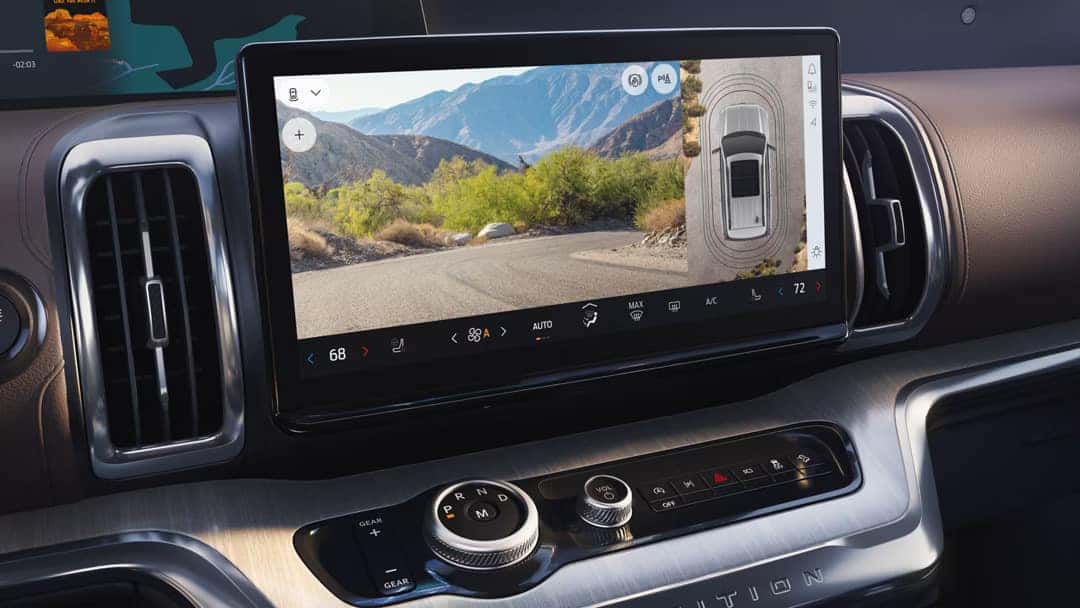 infotainment system in the ford expedition
