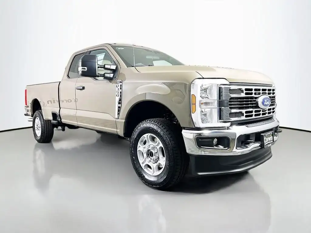NEW 2026 FORD F-350SD XLT