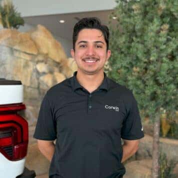 Isaac Macias