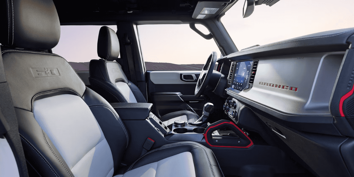 Ford-Bronco-vs-Bronco-Sport-Real-World-Differences-That-Matter-Bronco-Interior
