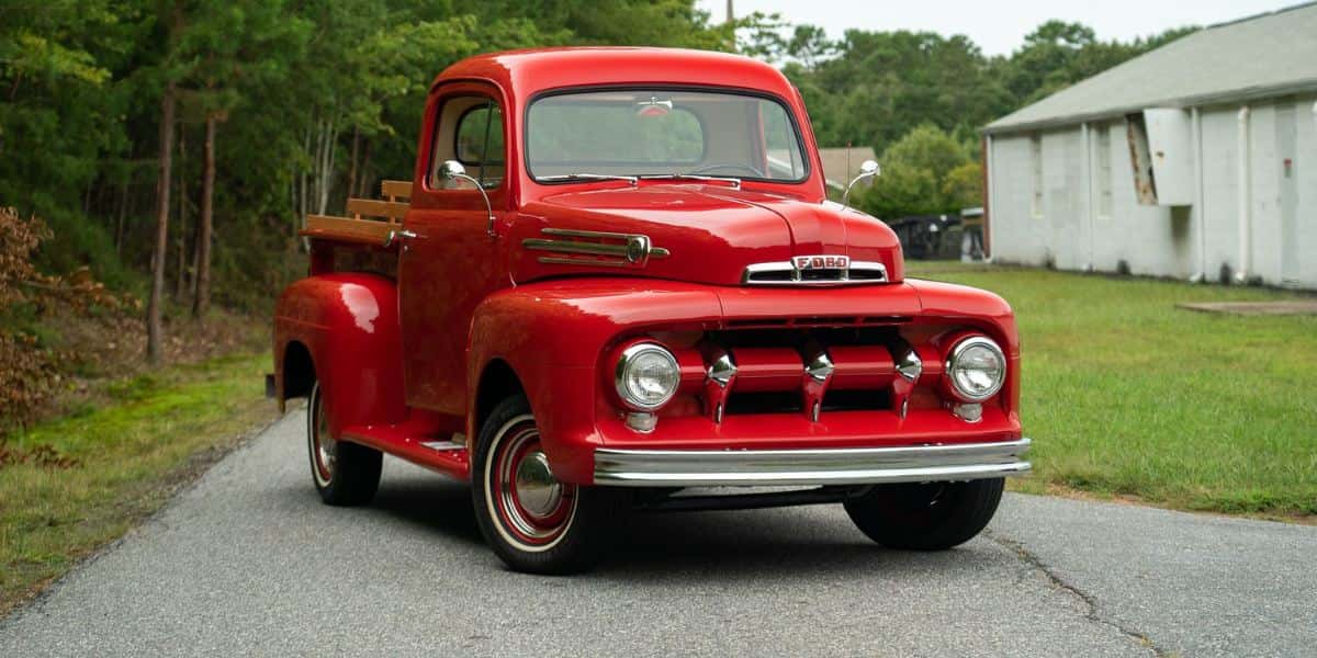 Ford-F-150-Generations-Every-Model-Year-Explained-1948-Ford-F-150-compressed