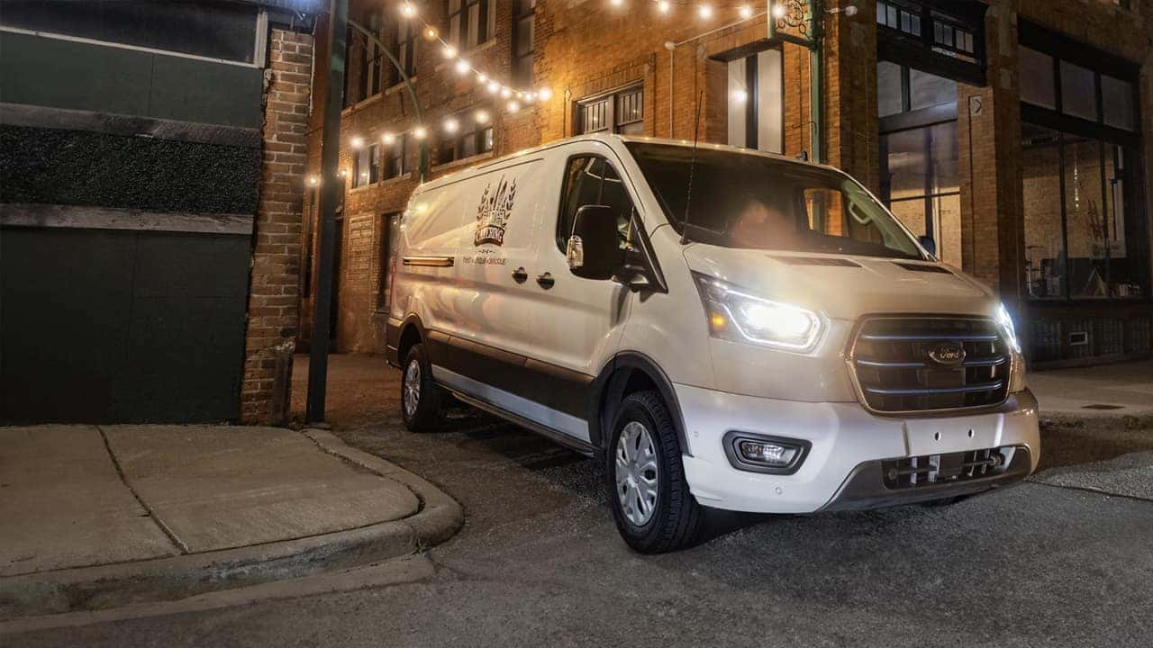 2025 Ford F-150 Lightning Features