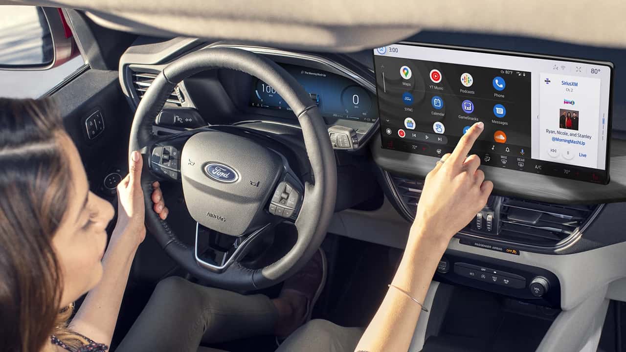 2025 Ford Escape Hybrid photo 3
