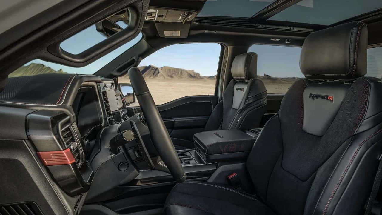 2025 Ford F-150 Raptor Features