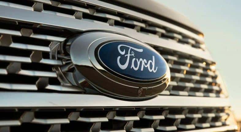 The close up of a 2021 Ford Expedition grille shows the Ford bow-tie.