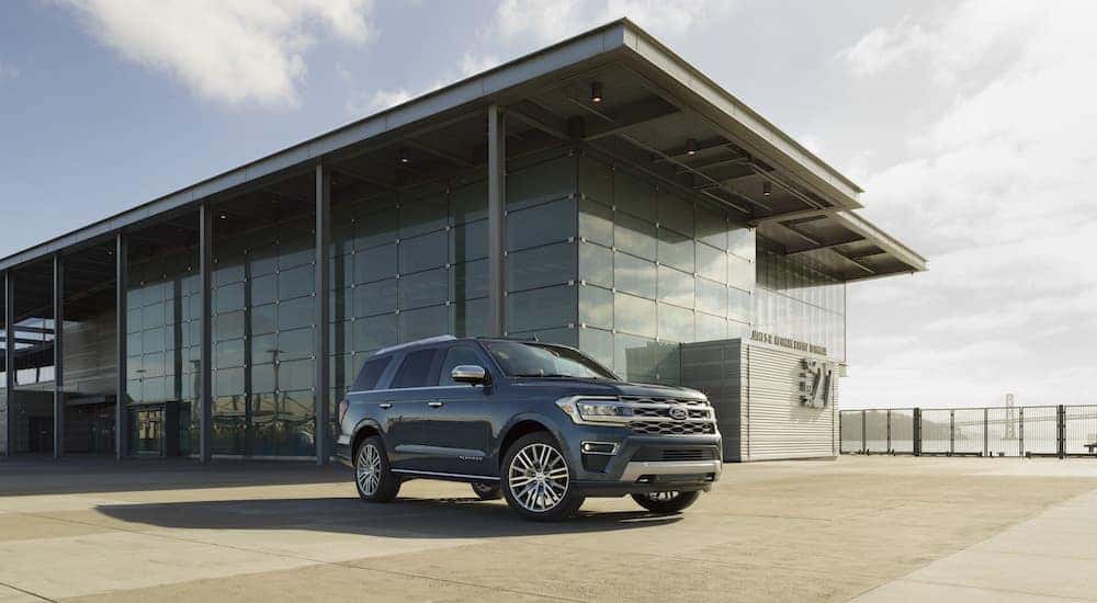 A grey 2024 Ford Expedition from the side.