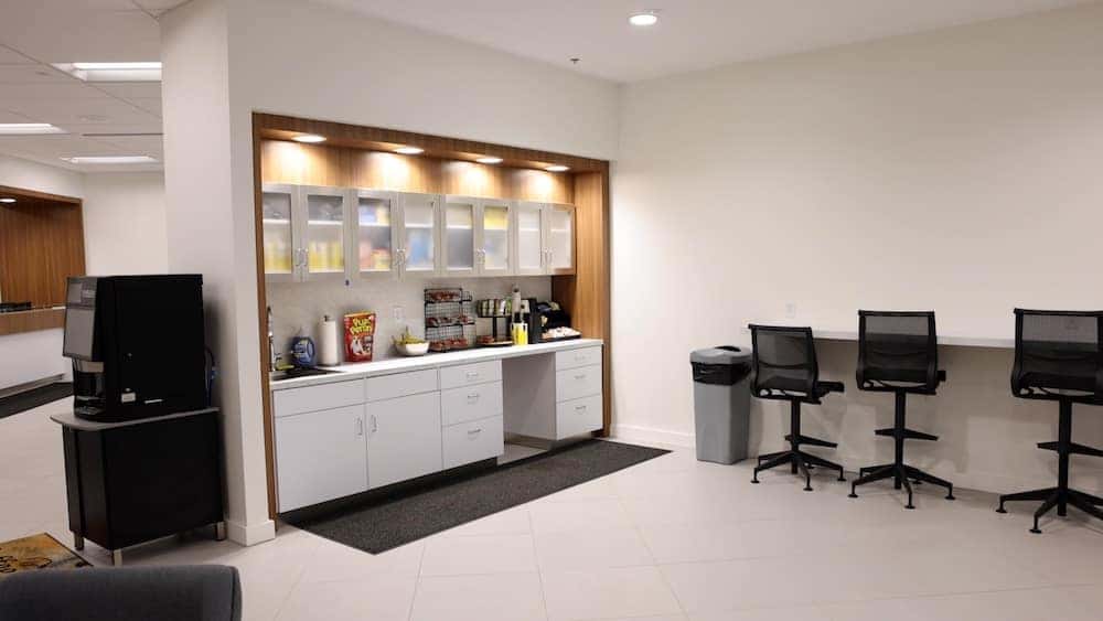 depaula service lounge