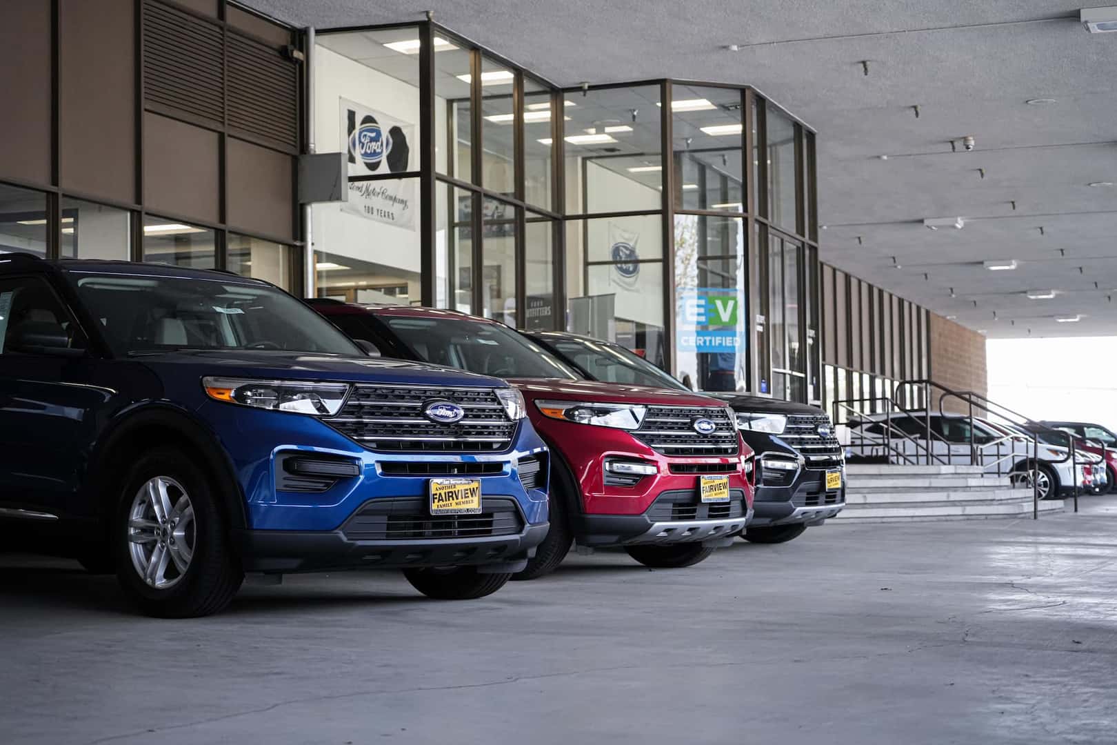 A photo of Fairview Ford dealership during the day.