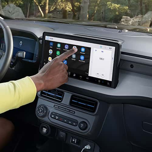 13.2-Center-Display