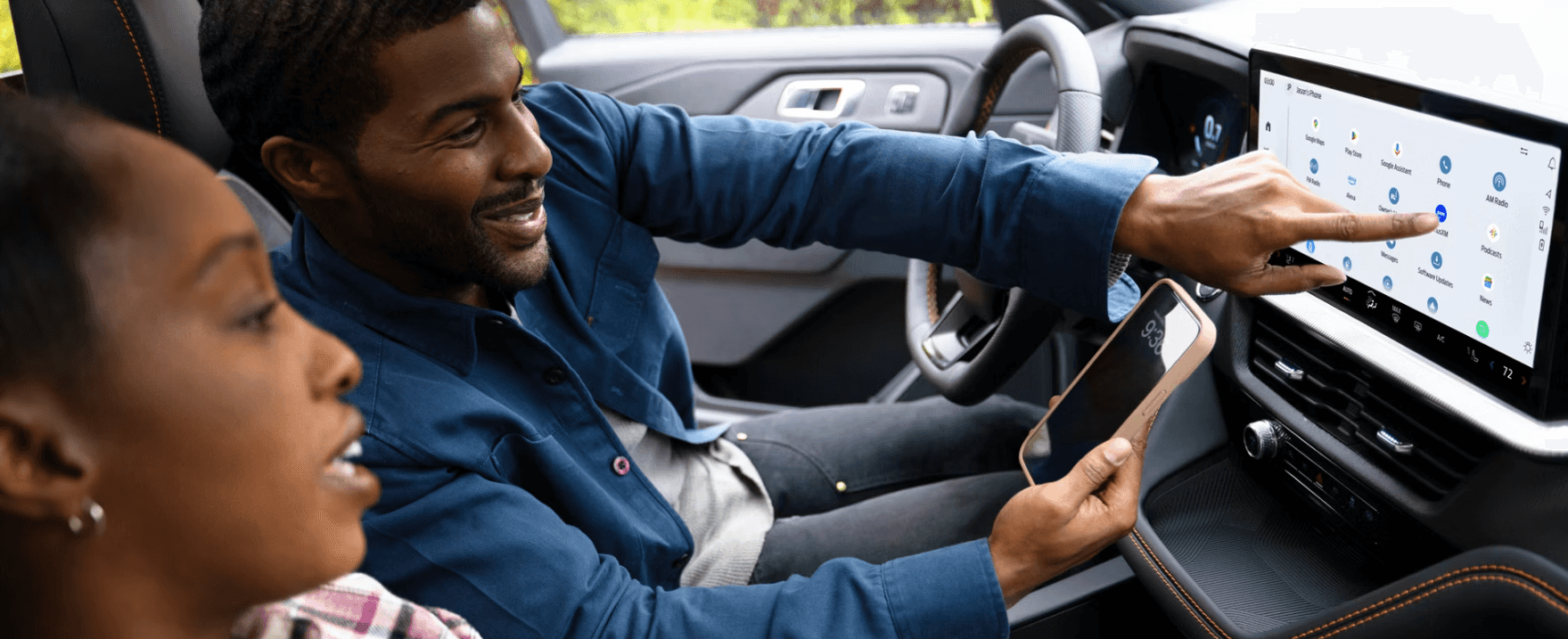 2026 Ford Explorer interior touchscreen infotainment with smartphone pairing at Ford of Cookeville TN