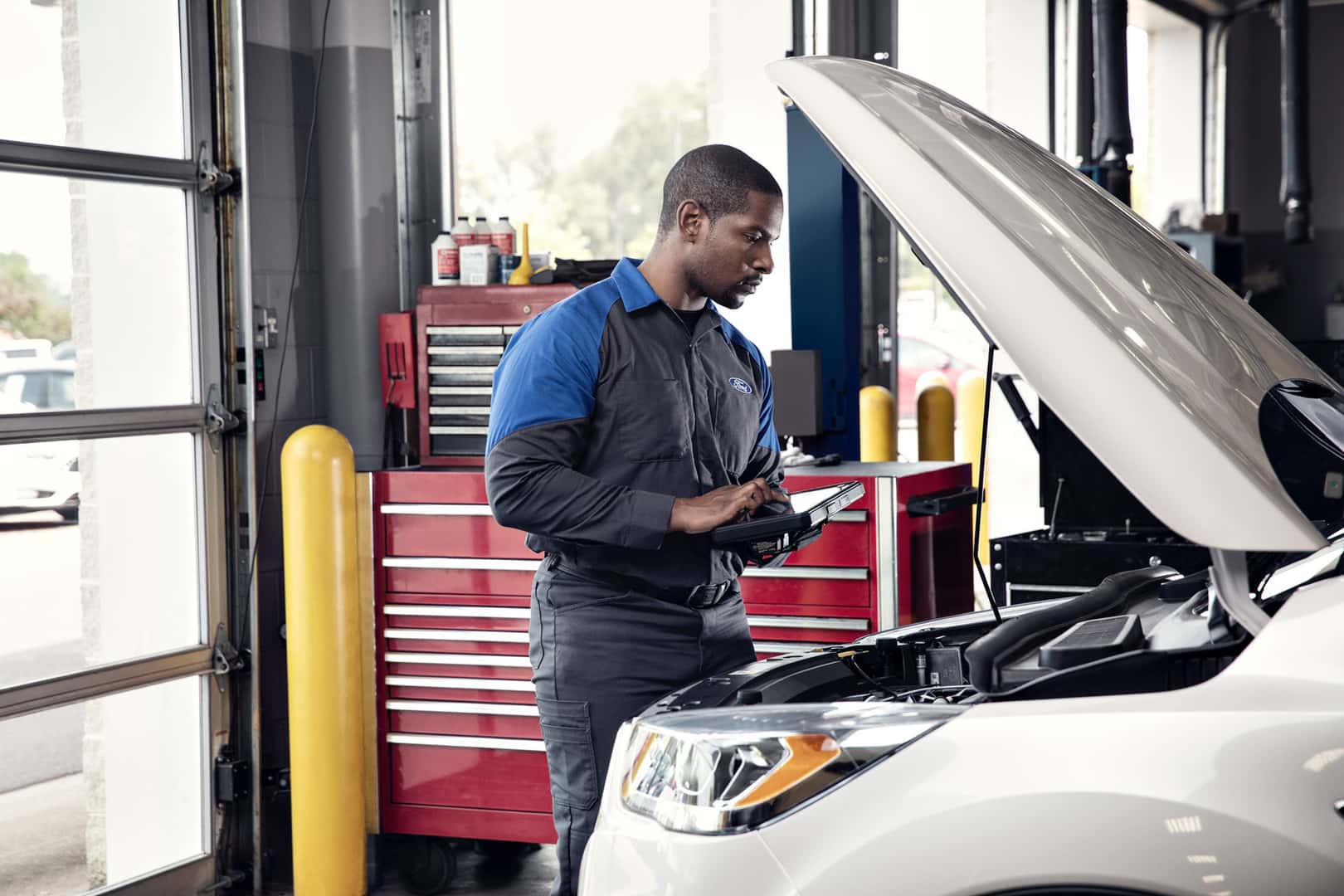 Ford service under the hood