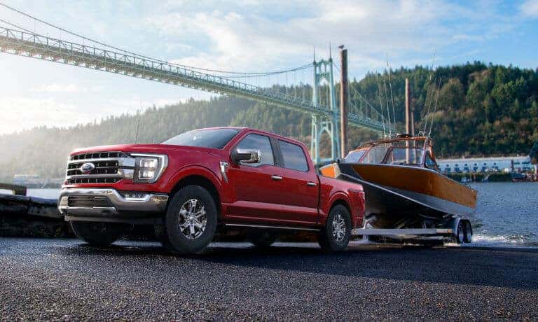 2022 Ford F-150 exterior towing boat
