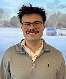 Braeden Botts