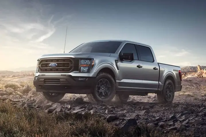 2023 Ford F-150 Approach & Departure Angles