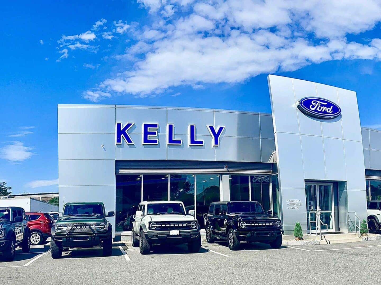 Ford Dealer near Saugus MA Kelly Ford of Beverly