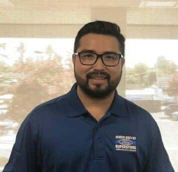 Cesar  Vasquez