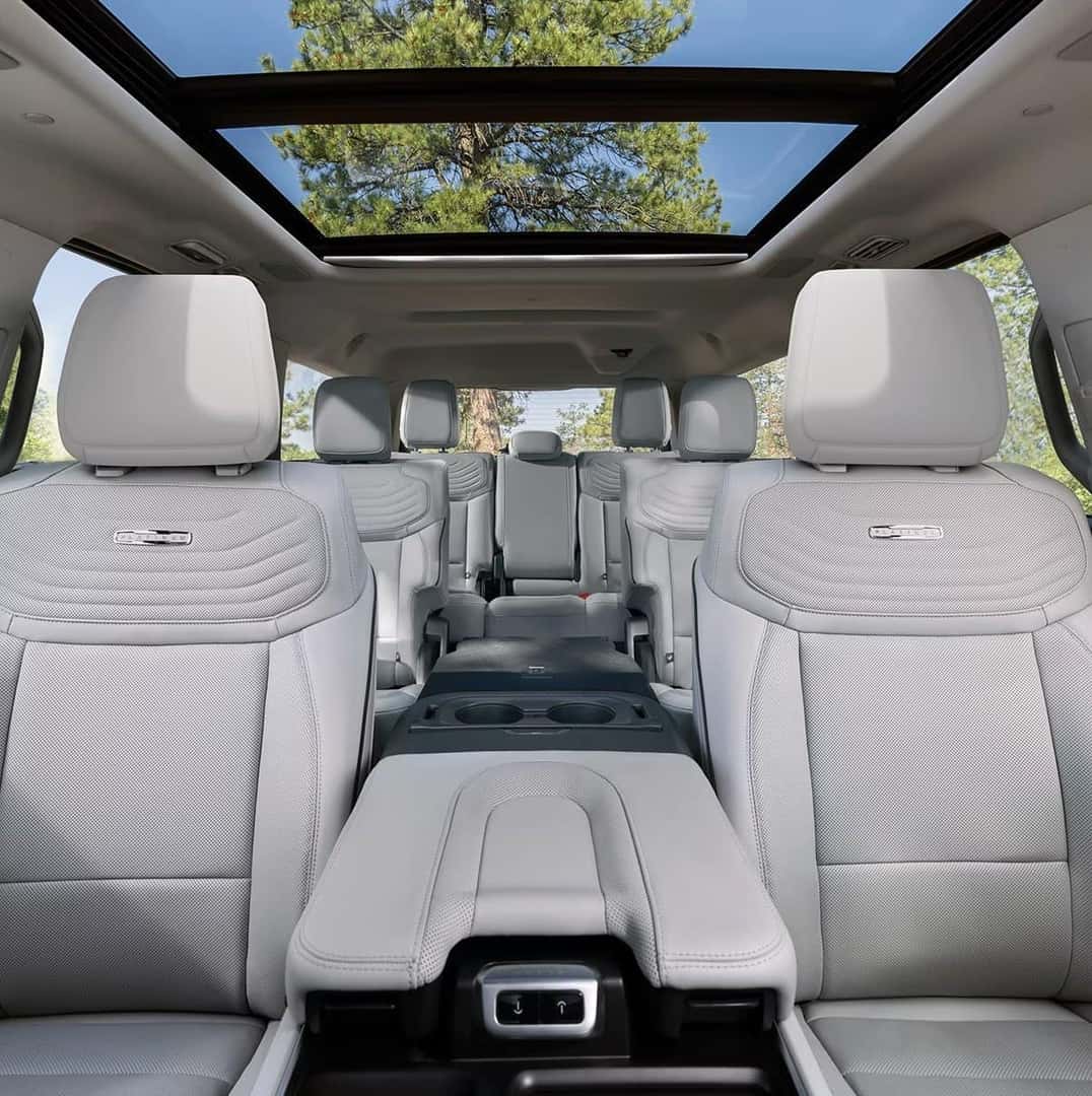 New Ford Expedition for Sale in Plymouth, NH at Nucar Ford of Plymouth