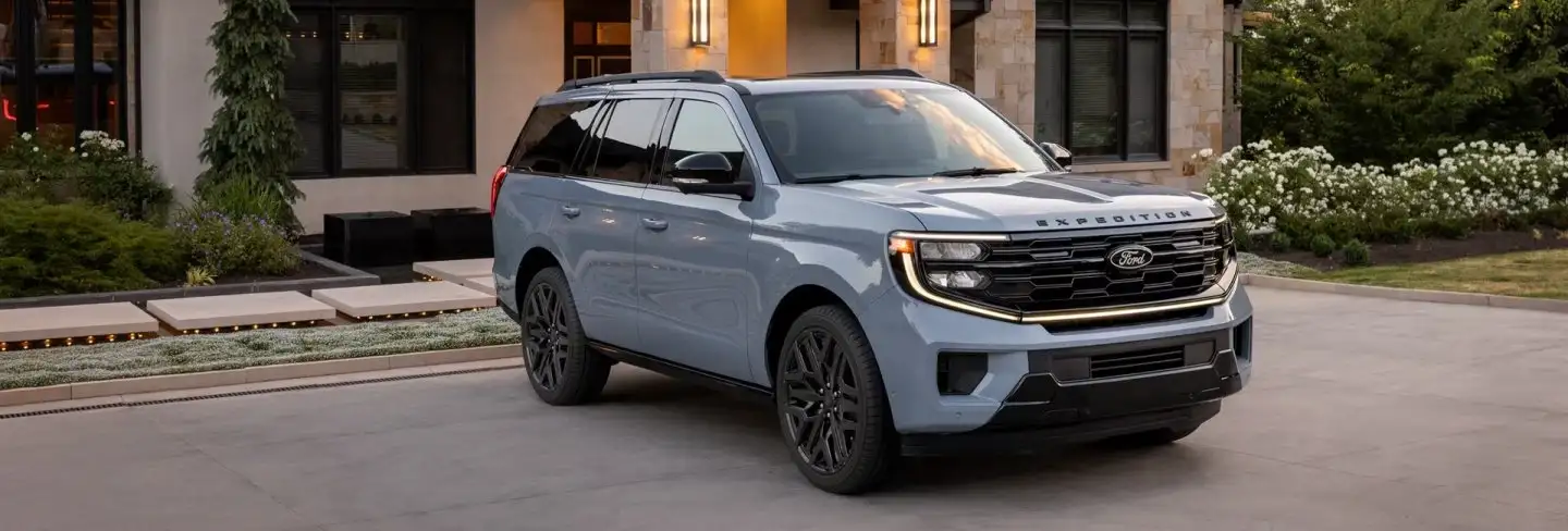 2026 ford expedition hero