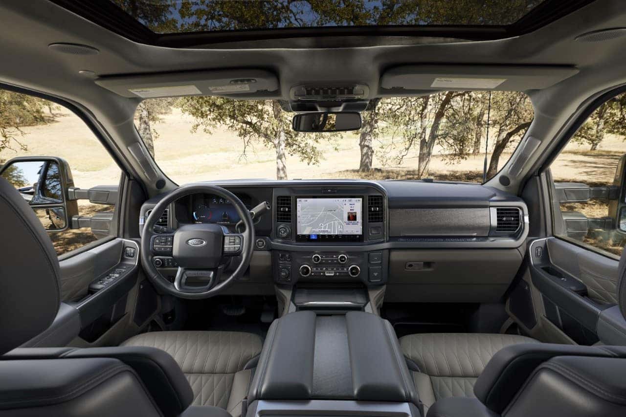2025 F-350 Super Duty Platinum Plus Smoked Truffle Interior