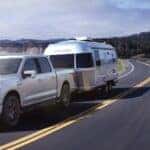 Ford 1-150 Lightning towing