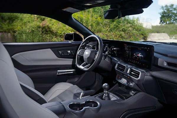 Lincoln Navigator Interior
