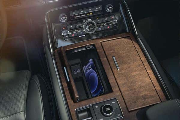 Lincoln Navigator Interior