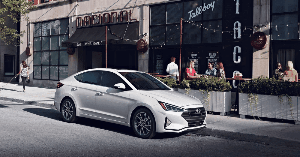 Five-Affordable-Daily-Drivers-to-Buy-Used---hyundai-elantra