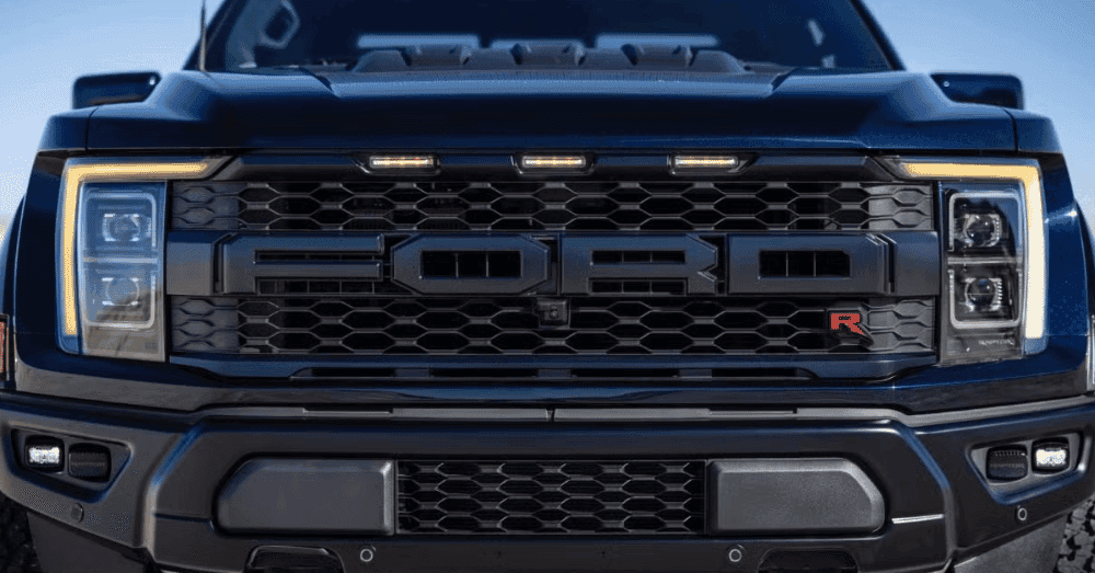 Understanding-Ford-Certified-Pre-Owned-Financing-and-Warranty---center-image-with-FORD-grille