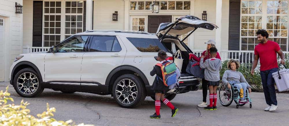 Space White Ford Explorer 2025
