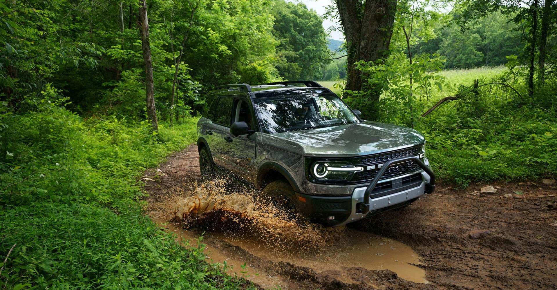 2026-Ford-Bronco-Sport-driving-in-mud