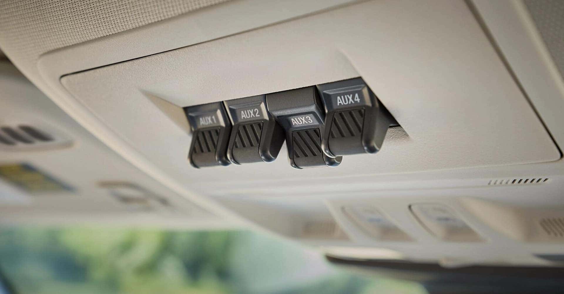 2025 Ford Bronco Sport aux controls